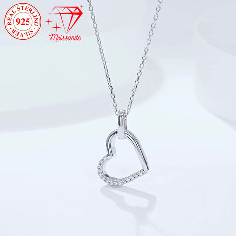 925 sterling silver heart-shaped pendant necklace, 15 moissanite hand-set, 0.1 carat