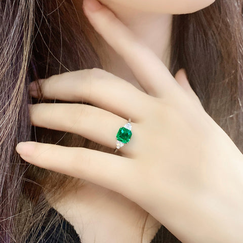 Etoilier Lab Created Emerald S925 Silver Three Stones Ring