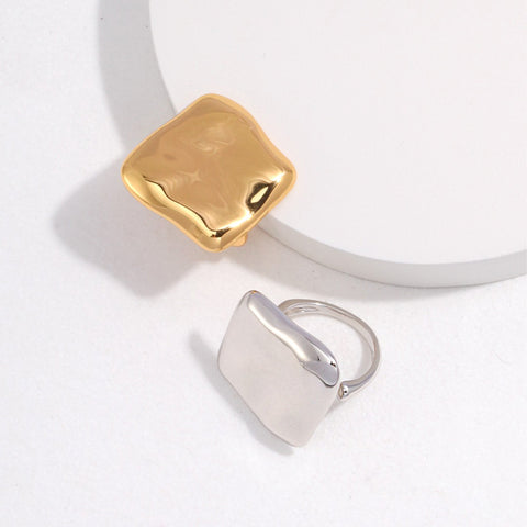 Etoilier 925 Sterling Silver Square Curved Ring (silver/gold)