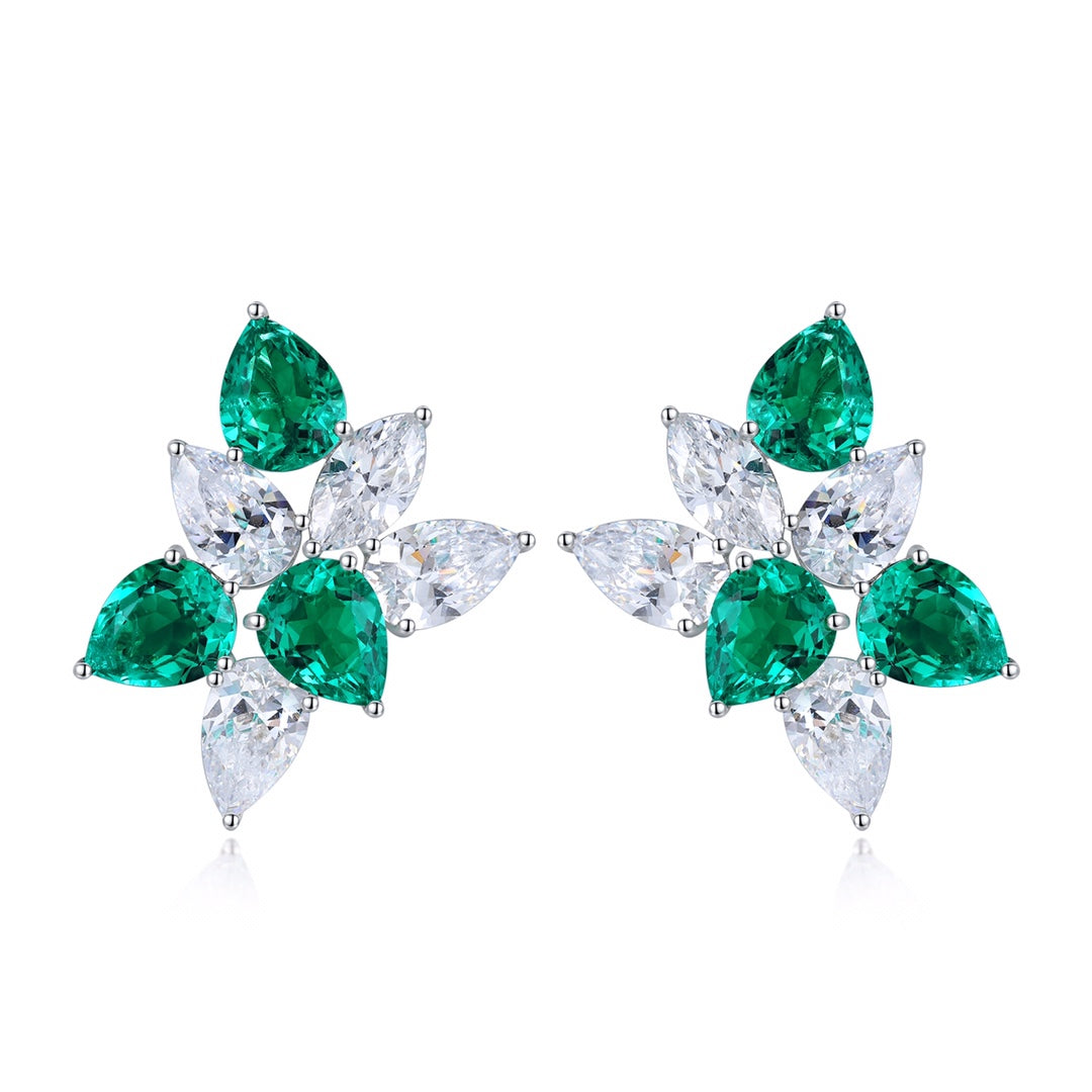 Etoilier Pear Cut Lab Created Emerald 18K Gold Earring