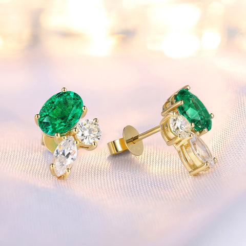 Etoilier Lab Created Emerald 18K Gold Earring Oval Cut