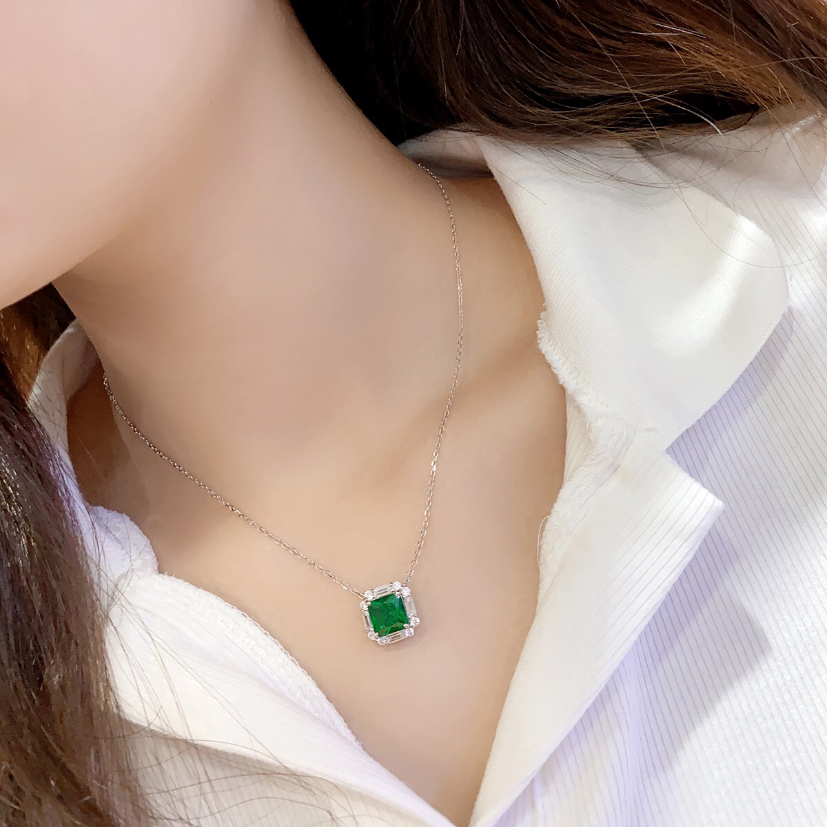 Women's Light Luxury Full Diamond Square Emerald Necklaces | Emerald  necklace pendant, Emerald necklace, Pendant