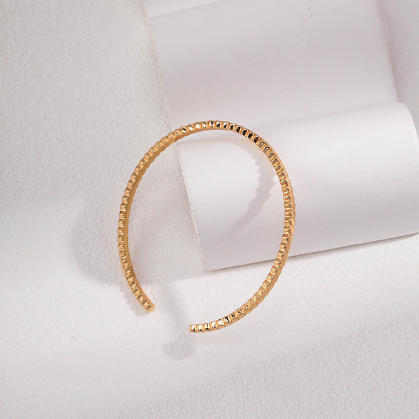 Etoilier Silver Mountain Peak Pattern Bangle, S925 Silver